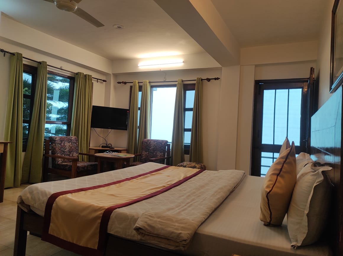 Deluxe Room at Birds View Kasauli
